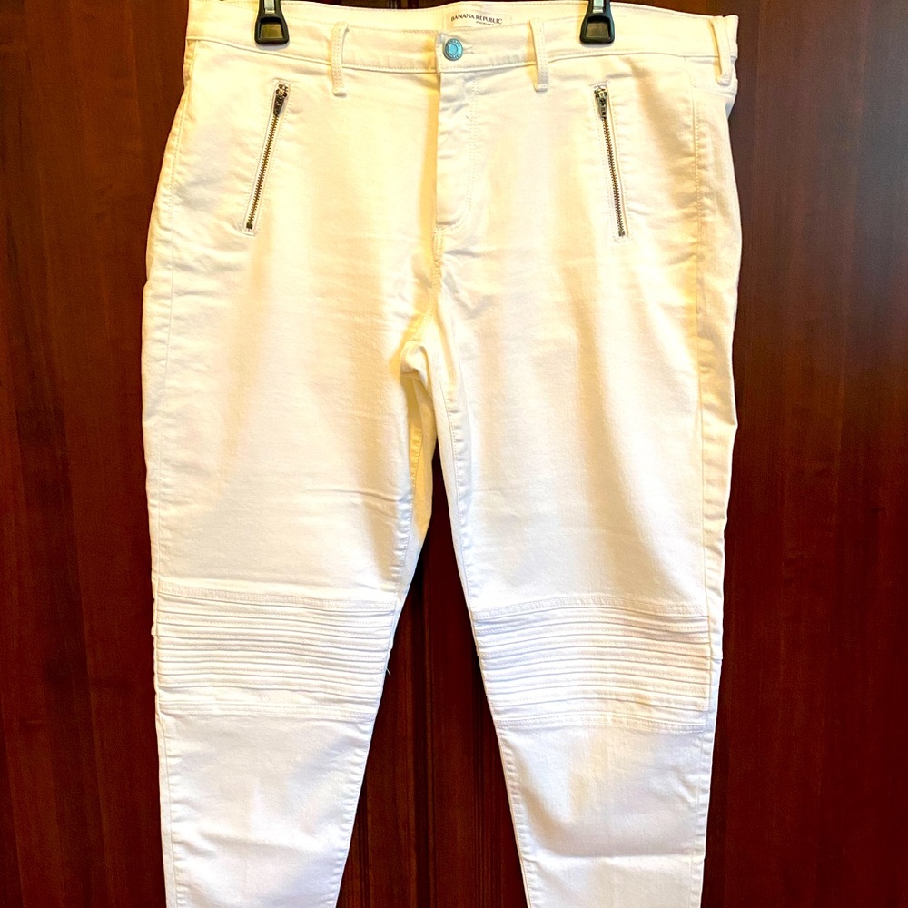 Banana Republic White Cropped Moro Jeans